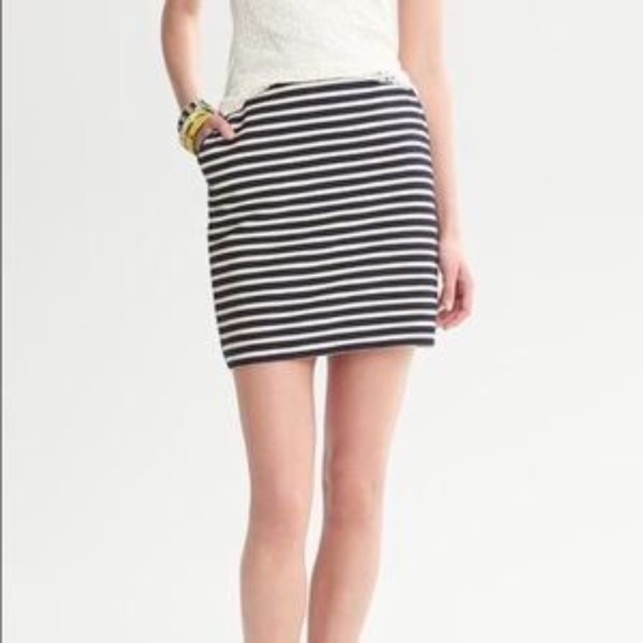 Banana Republic Striped Skirt with Pockets, Sz 16 - Picture 8 of 8
